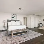 La Jolla Cove-Oceanfront 5600Sf 3Br+Loft 5Ba House Best Villiage Location Walk Everywhere