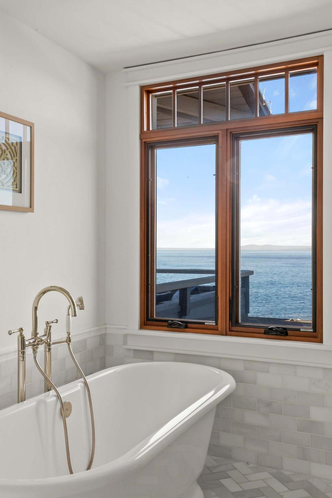 Holiday home La Jolla Cove-oceanfront 5600sf 3br+loft 5ba House Villiage Location Walk Everywhere