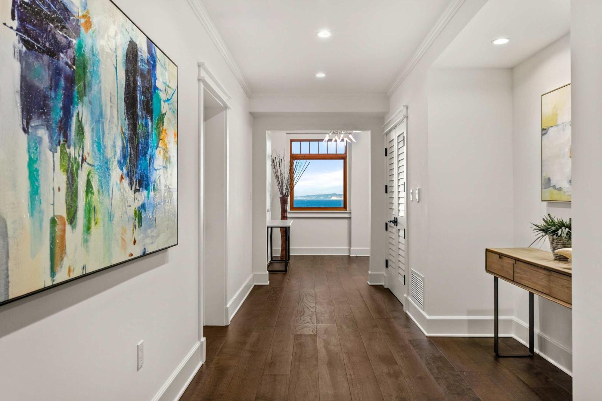 Holiday home La Jolla Cove-oceanfront 5600sf 3br+loft 5ba House Villiage Location Walk Everywhere San Diego